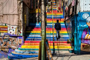 Escalera de Colores staircase (Valparaíso, Chile)